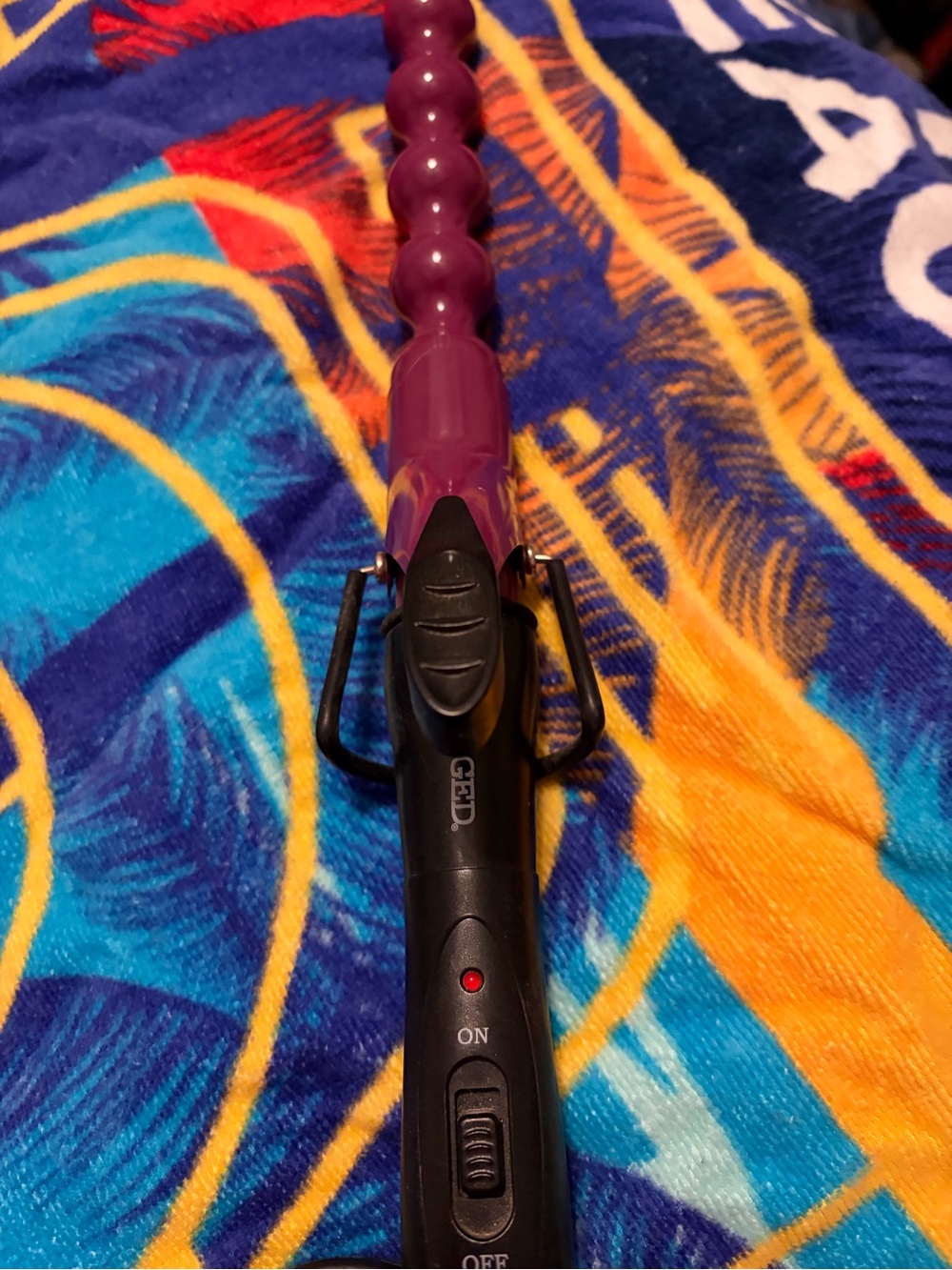Curling Iron - - Picture 3 of 3